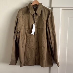 Uniqlo men’s brown utility shirt new with tags